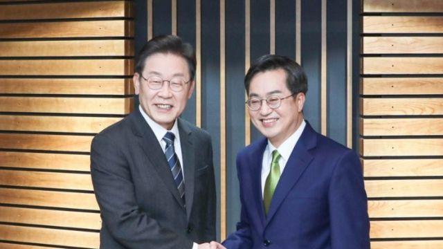 고개 숙인 김동연, 민주당원에 