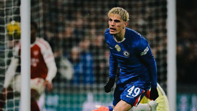 맨유에서는 볼 수 없었던 깔끔한 마무리...가르나초, 멀티골 분전! 첼시는 아스널에 패배