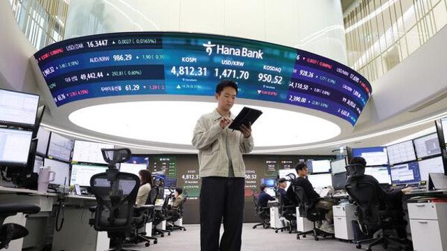 코스피, 상 첫 4800선 돌파···11거래일 연속 상승