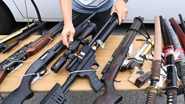 불법총기 자진신고했는데 징역 1년6개월, 왜?