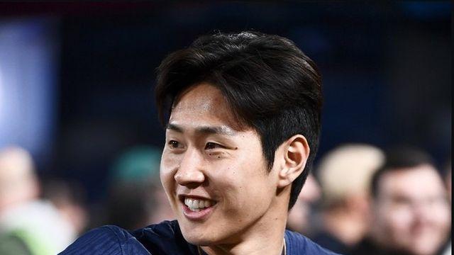 ‘강인 제발 와줘!’ ATM 적극 구애에도 PSG는 “판매 불가” 방침… 결국 다른 리그앙 공격수로 시선 돌리나