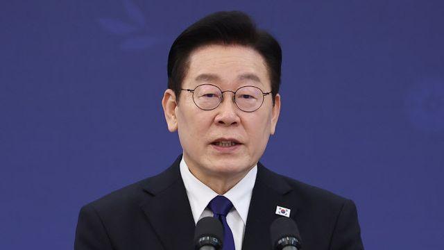 李 “국정 성과, 2013년 이후 최고 평가…국민 체감 변화 더 키울 것”