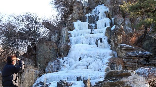 [내일 날씨] 화요일 아침 최저 -17도 강추위…체감온도 '뚝' 빙판길 유의