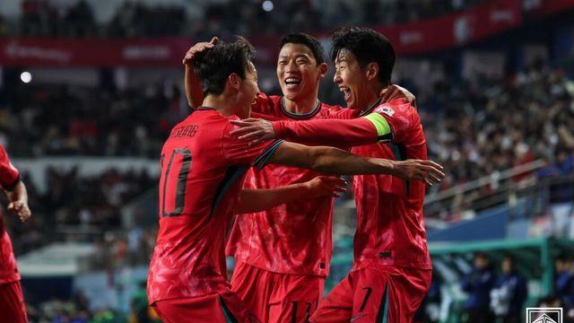 [오피셜] ‘韓 FIFA 랭킹 22위 유지’ 아시아 세 번째로 높은 순위, 일본은 추락...‘스페인 