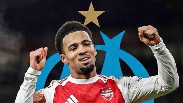 英 1티어 속보! 07년생 아스널 초대형 유망주, 출전 위해 팀 떠난다... 마르세유, 공식 임대 제안