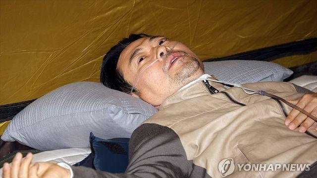 '단식 일주일' 장동혁, 병원 이송 거부…구급차 출동했다 철수