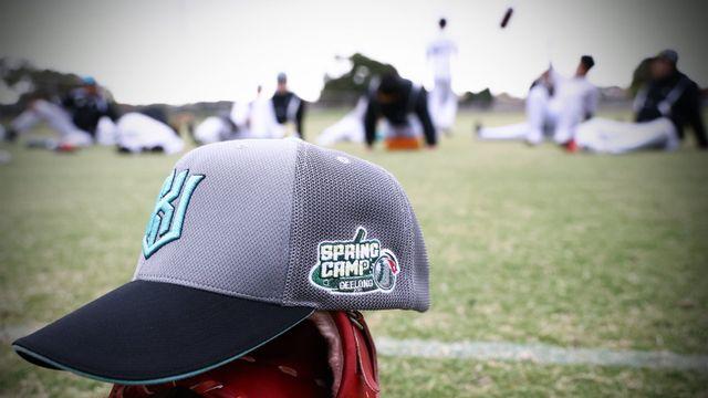 겨울잠 깬 10개 구단, 스프링캠프 출국 행렬…WBC 대표팀도 담금질