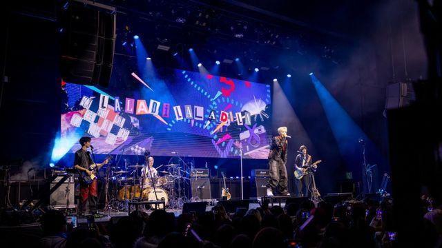 에이엠피 쇼케이스 성료…14곡 꽉 채운 ‘미니 콘서트’급