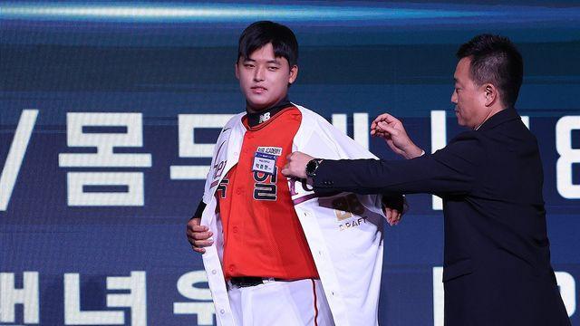 키움, 끝나지 않은 '학폭 진실 공방'에도 박준현 전훈 대동