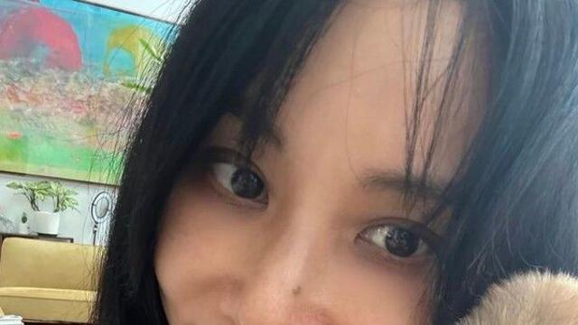 54세 고소영, 초근접 셀카…동안 미모에 깜짝