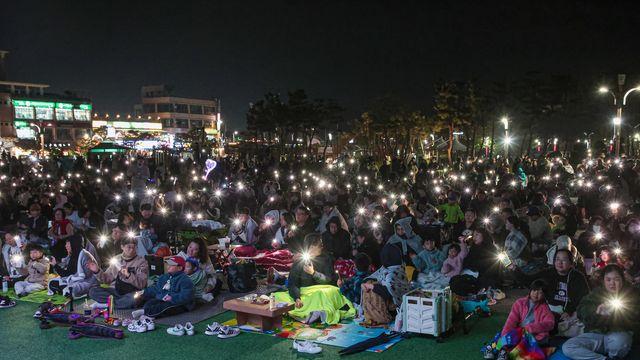 찬 공기 뚫고 빛나는 오색별빛… 지금 꼭 가야 할 겨울 야경 명소