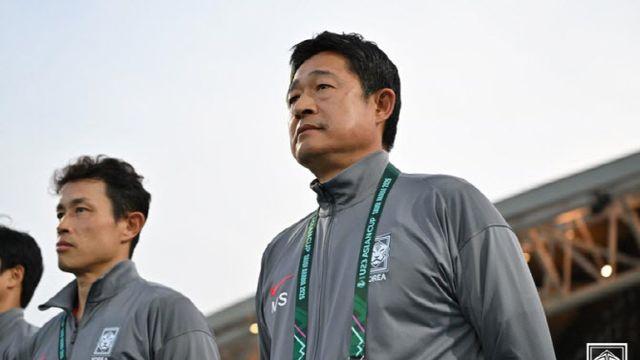 '1명 퇴장' 베트남에 충격패... 이민성 