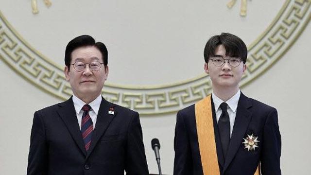 '청룡장' 받은 페이커, 사후 현충원 안장 가능?…국가보훈부 대답은