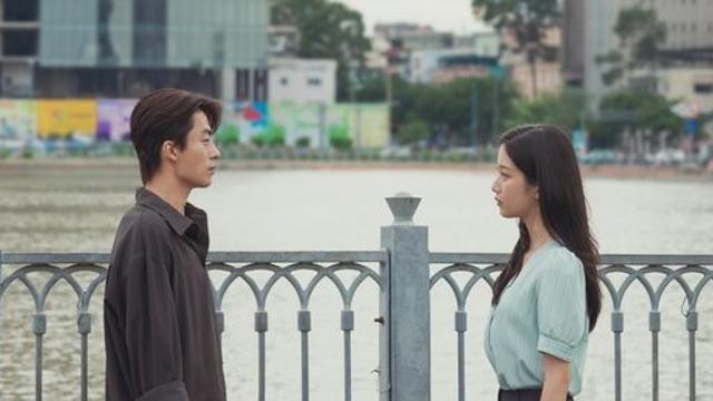 '만약 그랬다면 안 헤어졌을까'…입소문 탄 정통 멜로의 흥행