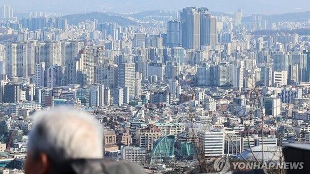 초양극화된 아파트 시장, 서울과 지방 격차 14배