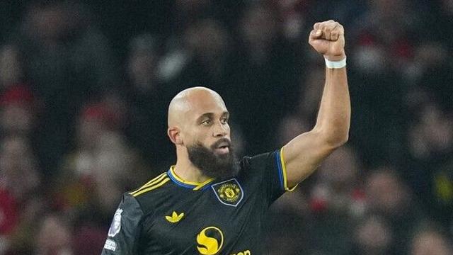 캐릭호 맨유, 맨시티 이어 아스널까지 삼켰다…환상골 행진으로 3-2 승리