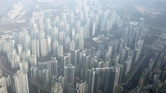 다주택자 양도세 중과 유예 연장 불발, 부동산 시장 술렁