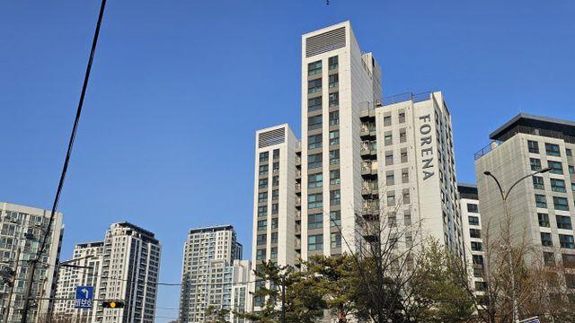 110·15 규제 여파…서울 아파트 15억 이하만 팔린다