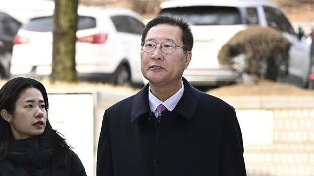 [이슈] 박성재, 첫 재판서 '내란 가담' 부인 