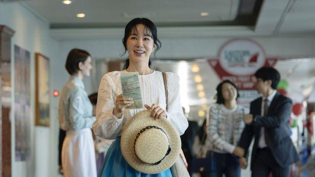 엄정화·박성웅 ‘오케이 마담2’, 크랭크업…여름 개봉