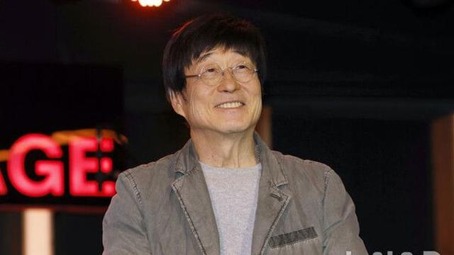 '세븐티' 주름 속 숨겨둔 소년의 '웃음 구멍'…김창완, '비선형적' 시간의 역설