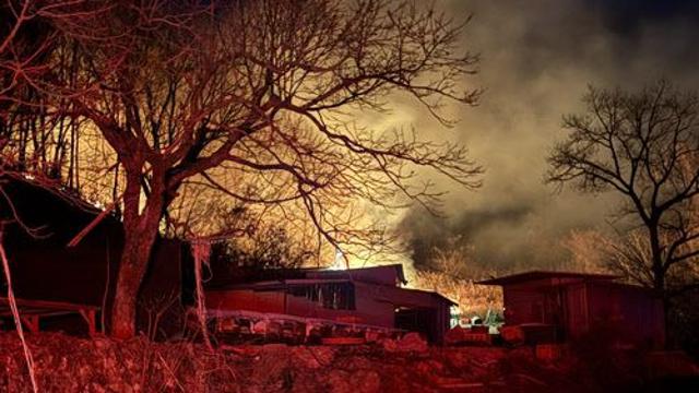 고흥 산불, 2시간 50분만에 진화…1명 부상(종합)