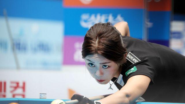 ‘간판스타’ 김가영·스롱·차유람, LPBA 32강 안착…7차투어 우승자 이미래 탈락