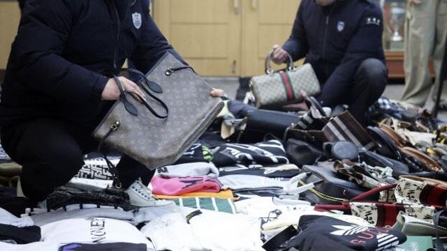 '짝퉁 명품' 팔아 165억원 벌었다…30억 호텔 쇼핑까지