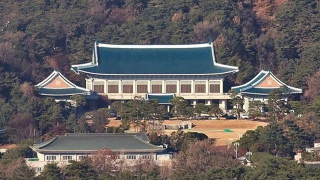 미국 ‘한국산 관세 25%’ 기습 카드…정부, 워싱턴 담판 나선다