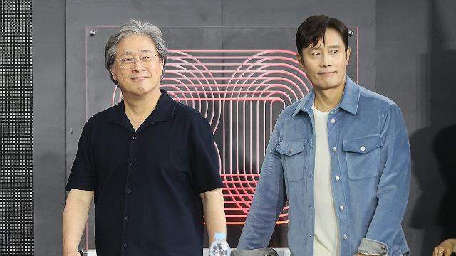 박찬욱 '어쩔수가없다' 영국아카데미 최종후보 불발
