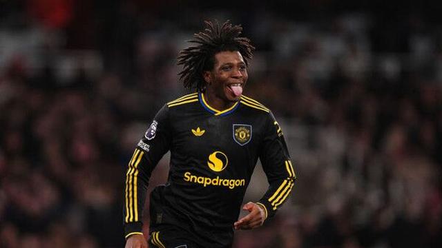 맨유 '2연승 주역' 도르구, 햄스트링 부상…10주 결장 전망