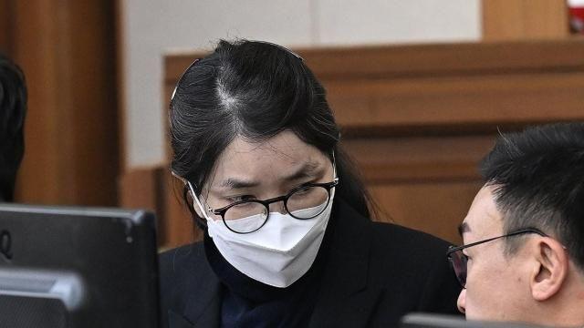 김건희 1심 징역 1년8개월…통일교 금품수수만 유죄