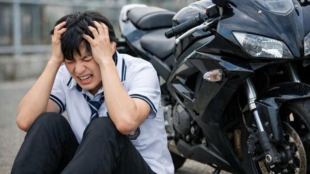 “할머니 미안해” 학폭에 500만원 뜯긴 10대, 숨진 채 발견