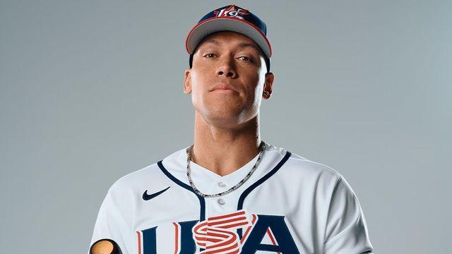 ‘우승 0순위’ 미국, 2026 WBC 유니폼 공개 ‘성조기 형상화한 S’