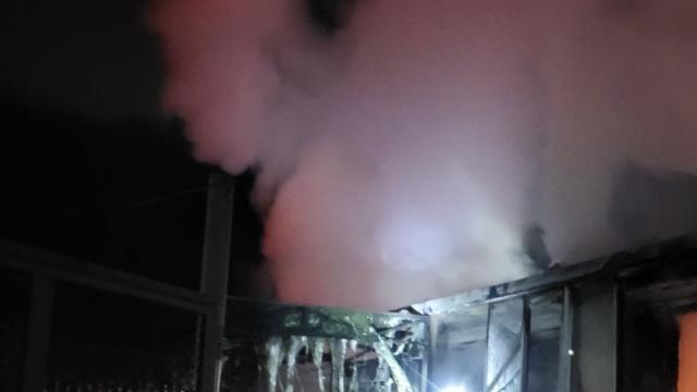 단독주택 화재에 아내 먼저 대피시킨 80대, 집 안에서 숨져