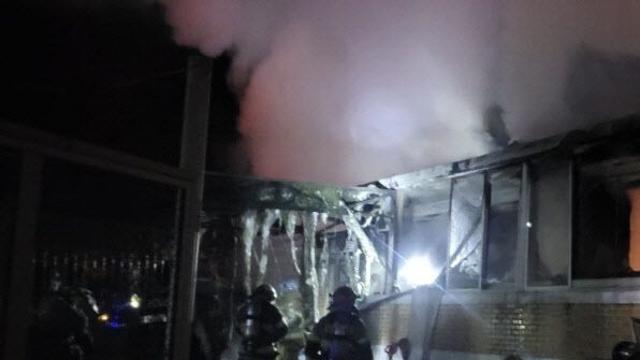 불나자 아내 먼저 대피시킨 80대, 집안서 숨진 채 발견