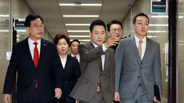 장동혁, 오늘 최고위 주재…‘한동훈 제명’ 강행할까