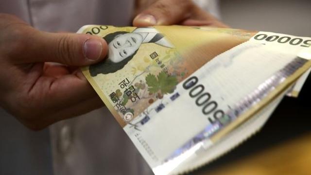 이자 냈더니 다음 달 돌아왔다… 매달 2% 환급되는 은행 대출 정체