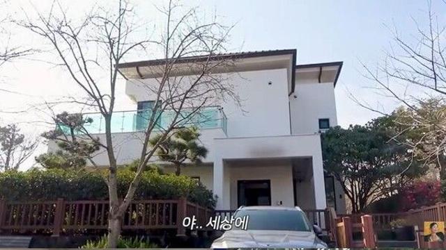 '여에스더♥' 홍혜걸, 제주 대저택 공개…