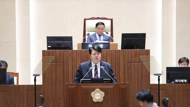 배지환 수원시의원 “수원 방문의 해 맞이해 원천리천 수변 환경 정비 서둘러야”