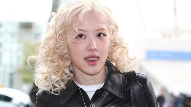 블랙핑크 로제 ♥ “사실 할머니 분장하고 데이트해왔다”