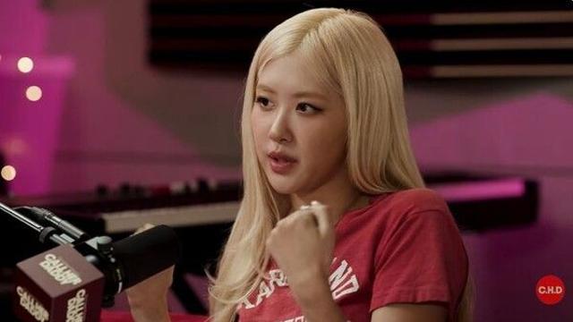 로제, 할머니 분장하고 비밀 데이트…