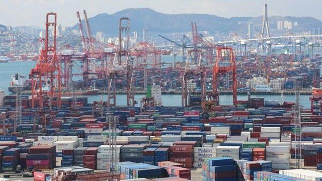 반도체 끌고 건설이 눌렀다…작년 산업생산, 5년만에 가장 낮은 증가(종합)