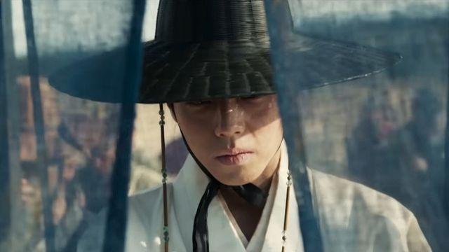 극장 눈물바다…벌써 예매율 1위 휩쓸며 반응 터진 대작 ‘한국 영화’