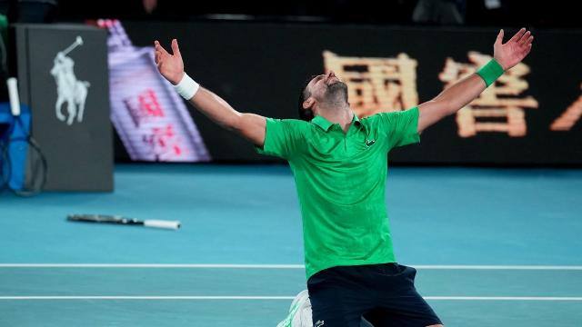 알카라스 vs 조코비치 호주오픈 결승 격돌…누가 이겨도 새 역사(종합)