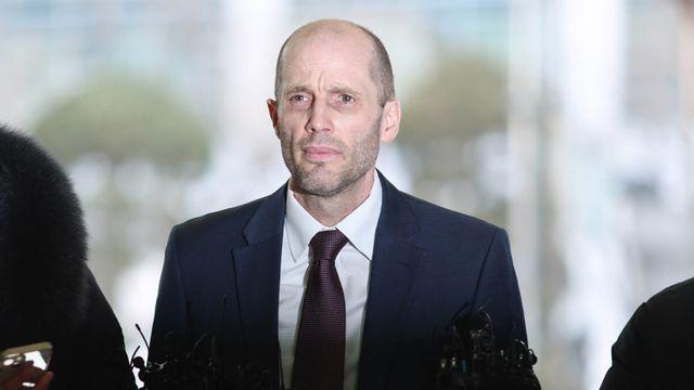 '셀프조사' 쿠팡 로저스 경찰 첫 출석…국회와 달리 '로키'