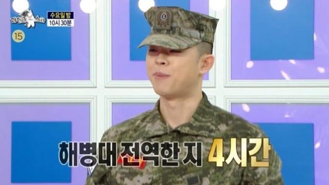 그리, 해병대 전역 4시간 만에 ‘라디오스타’ 나들이…父 김구라와 티키타카