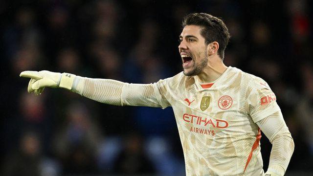 '과르디올라가 주저앉고, 손흥민이 머리를 감싸쥔' 오르테가, 맨시티와 작별 예정...