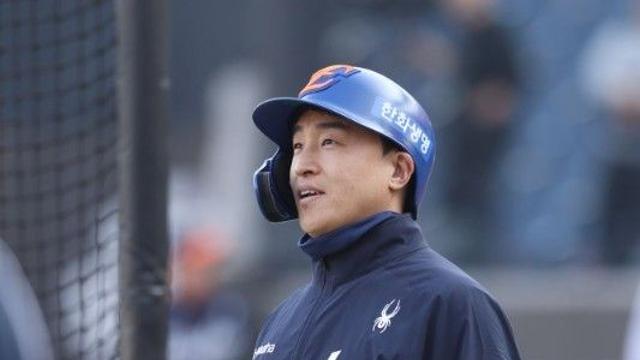 'FA 미아' 손아섭, 노경은→이용찬 사례로 와신상담만이 답