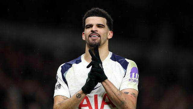 손흥민 따라 푸스카스 받을 기세! 반 더 벤 '폭풍 질주' 이어 솔란케 '스콜피온 킥'